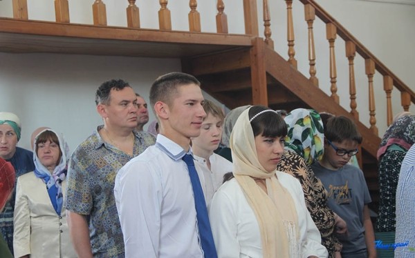 Торжественное богослужение в честь праздника Святой Троицы состоялось в уникальном храме Барановичского района