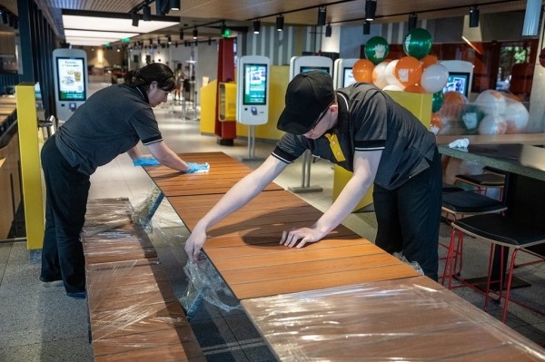 McDonald's в России переименовали во «Вкусно и точка»