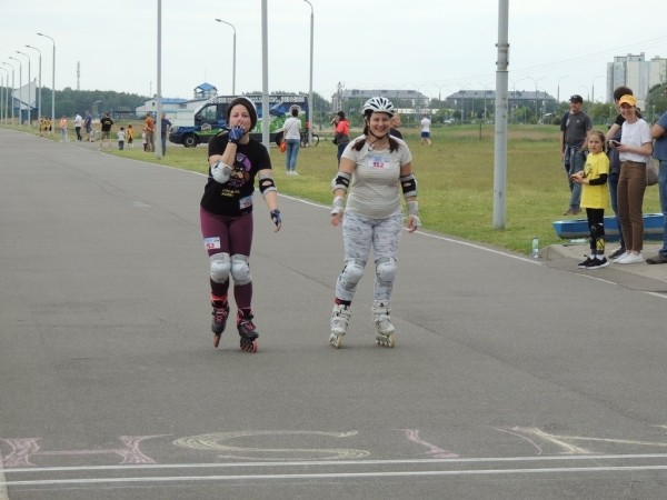 Сегодня на лыжероллерной трассе Брестского гребного канала состоялся Брестский полумарафон на роликовых коньках Сегодня на лыжероллерной трассе Брестского гребного канала состоялся Брестский полумарафон на роликовых коньках