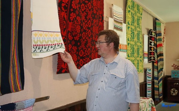 Уникальные работы мастерицы по ткачеству можно увидеть в Барановичском районном центре ремесел Уникальные работы мастерицы по ткачеству можно увидеть в Барановичском районном центре ремесел