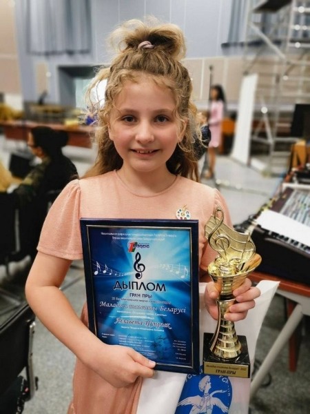 Юная певица из Бреста стала обладателем Гран-при творческого радиоконкурса «Маладыя таленты Беларусi» Юная певица из Бреста стала обладателем Гран-при творческого радиоконкурса «Маладыя таленты Беларусi»