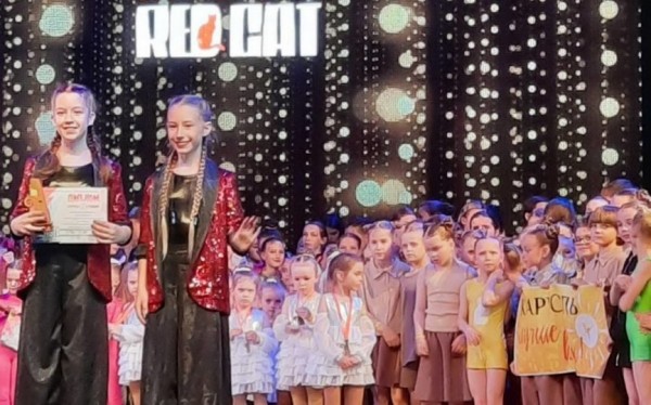 «Карусель MIX» из Барановичей покорила республиканский конкурс современного танца «Карусель MIX» из Барановичей покорила республиканский конкурс современного танца