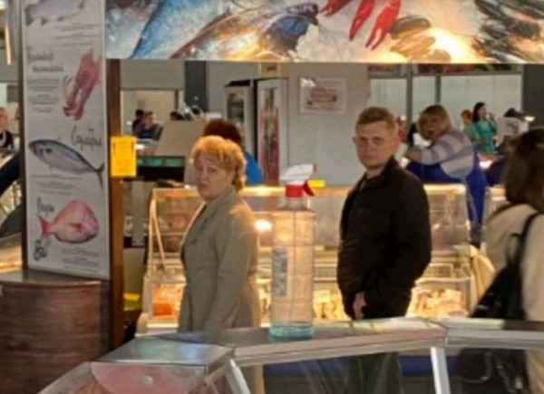 В Бресте ищут двух посетителей рынка. В чем их подозревают - не сообщается