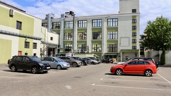 Аренда помещений в центре Бреста под магазины, шоурумы, кафе, бары, рестораны и офисы с возможностью полной перепланировки Аренда помещений в центре Бреста под магазины, шоурумы, кафе, бары, рестораны и офисы с возможностью полной перепланировки