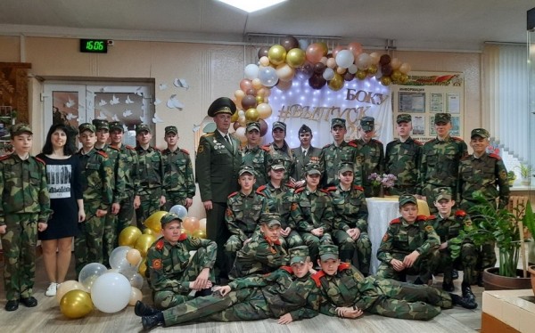 Барановичские военнослужащие посетили кадетов