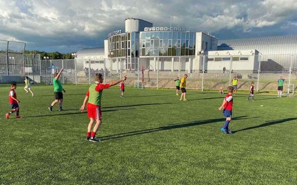 Бельгийский тренер проведет мастер-класс для юных барановичских футболистов Бельгийский тренер проведет мастер-класс для юных барановичских футболистов