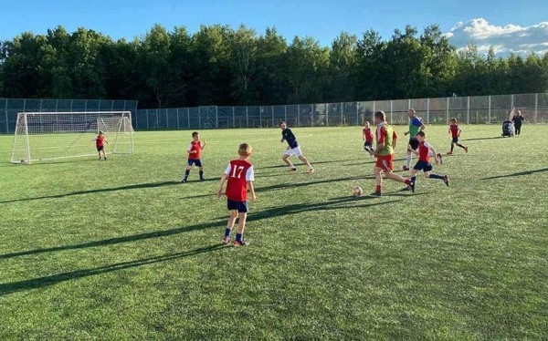 Бельгийский тренер проведет мастер-класс для юных барановичских футболистов Бельгийский тренер проведет мастер-класс для юных барановичских футболистов