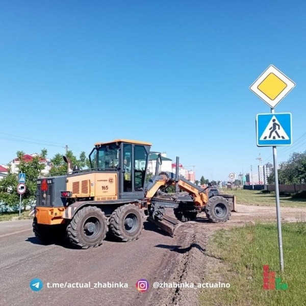 В город-спутнике Бреста осуществляется ремонт дорожного полотна В город-спутнике Бреста осуществляется ремонт дорожного полотна