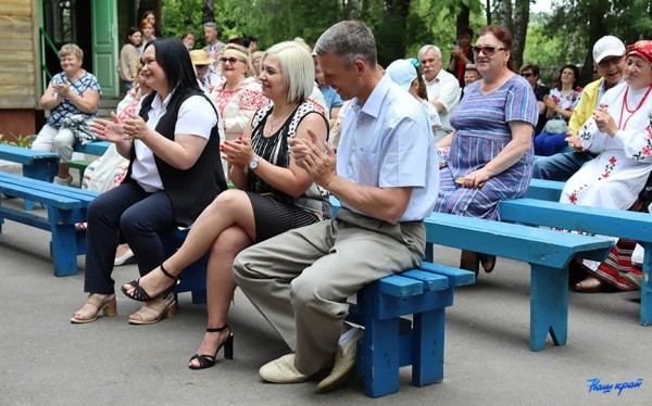 Частушки, батлейка, мастер-классы. Как в Барановичском районе прошел праздник фольклора «Напевы зямлі маёй». Фоторепортаж Частушки, батлейка, мастер-классы. Как в Барановичском районе прошел праздник фольклора «Напевы зямлі маёй». Фоторепортаж