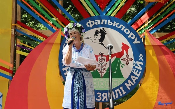 Частушки, батлейка, мастер-классы. Как в Барановичском районе прошел праздник фольклора «Напевы зямлі маёй». Фоторепортаж Частушки, батлейка, мастер-классы. Как в Барановичском районе прошел праздник фольклора «Напевы зямлі маёй». Фоторепортаж