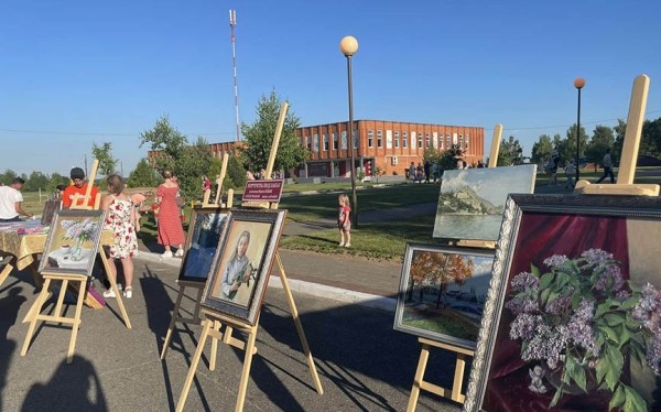 День молодежи и студенчества празднует Барановичский район День молодежи и студенчества празднует Барановичский район