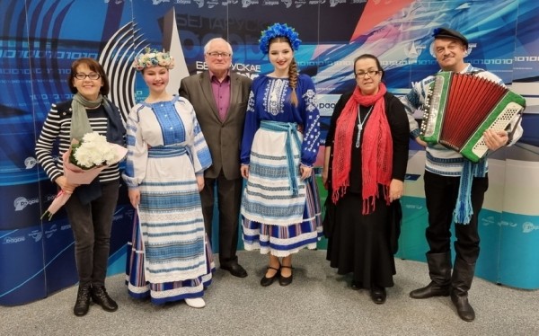 Отличных результатов добились на республиканском радиоконкурсе солистки из Барановичского музыкального колледжа Отличных результатов добились на республиканском радиоконкурсе солистки из Барановичского музыкального колледжа