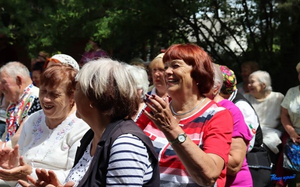 Частушки, батлейка, мастер-классы. Как в Барановичском районе прошел праздник фольклора «Напевы зямлі маёй». Фоторепортаж Частушки, батлейка, мастер-классы. Как в Барановичском районе прошел праздник фольклора «Напевы зямлі маёй». Фоторепортаж