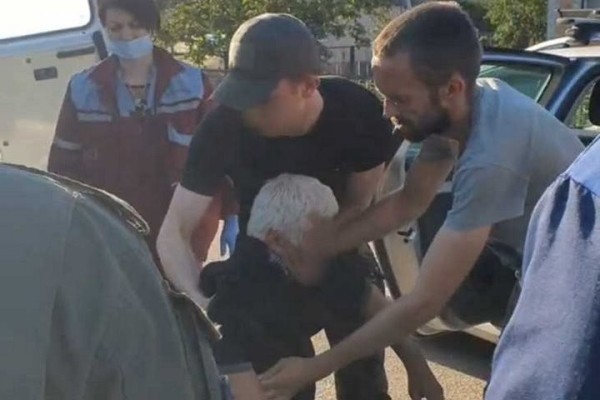 В Кобринском районе всю ночь искали пропавшего пожилого мужчину — нашли в лесу под утро В Кобринском районе всю ночь искали пропавшего пожилого мужчину — нашли в лесу под утро