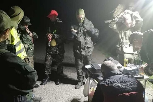 В Кобринском районе всю ночь искали пропавшего пожилого мужчину — нашли в лесу под утро В Кобринском районе всю ночь искали пропавшего пожилого мужчину — нашли в лесу под утро