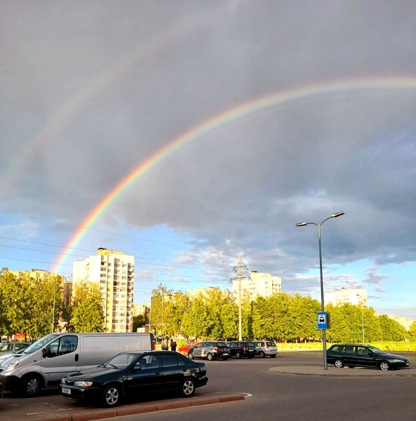 Фотофакт. Над Северным - двойная радуга