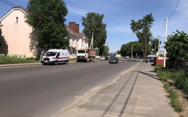 Грузовик наехал на мужчину в Барановичах Грузовик наехал на мужчину в Барановичах