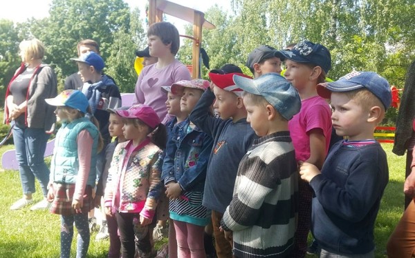 Какой сюрприз ждал ребят из барановичского приюта?