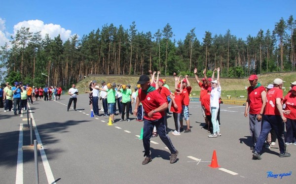 Межрегиональная спортландия «Веселые старты» для людей с инвалидностью состоялась в Барановичскойм районе