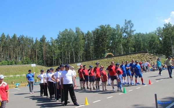 Межрегиональная спортландия «Веселые старты» для людей с инвалидностью состоялась в Барановичскойм районе