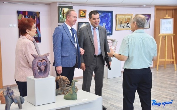 О чем помощник Президента Беларуси говорил с барановичской молодежью О чем помощник Президента Беларуси говорил с барановичской молодежью