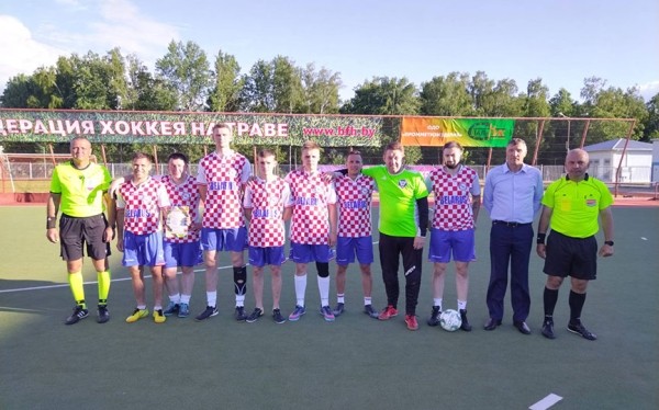 Под дождем, в жару, упорной борьбе. Совсем не мини- стал футбол для работников барановичских предприятий Под дождем, в жару, упорной борьбе. Совсем не мини- стал футбол для работников барановичских предприятий