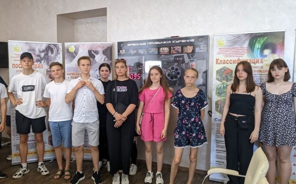 Предупредить проще, чем исправить: о чем узнали на экскурсии в Бресте барановичские школьники Предупредить проще, чем исправить: о чем узнали на экскурсии в Бресте барановичские школьники