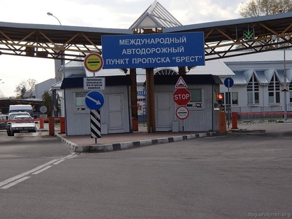 Запрет на вывоз продуктов в Польшу временно сняли на Брестчине Запрет на вывоз продуктов в Польшу временно сняли на Брестчине