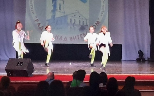 Барановичская «Грация» успешно станцевала на «Радуге над Витебском» Барановичская «Грация» успешно станцевала на «Радуге над Витебском»