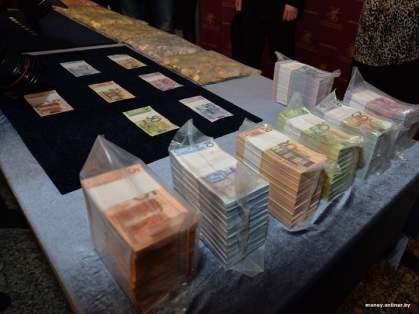 Белорус заплатил налог более 4 млн рублей — это рекорд 2022 г. Белорус заплатил налог более 4 млн рублей — это рекорд 2022 г.