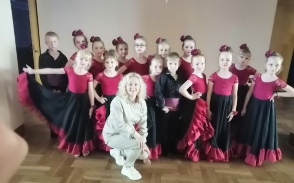 Барановичская «Грация» успешно станцевала на «Радуге над Витебском» Барановичская «Грация» успешно станцевала на «Радуге над Витебском»