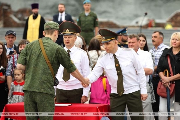 Более 120 студентов военной кафедры ГГМУ принесли присягу в Брестской крепости