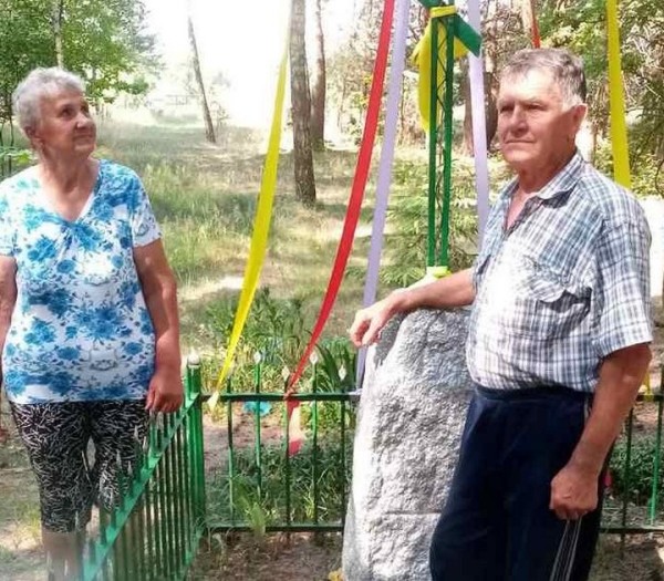 Целая история поклонного креста в лесу Каменецкого района