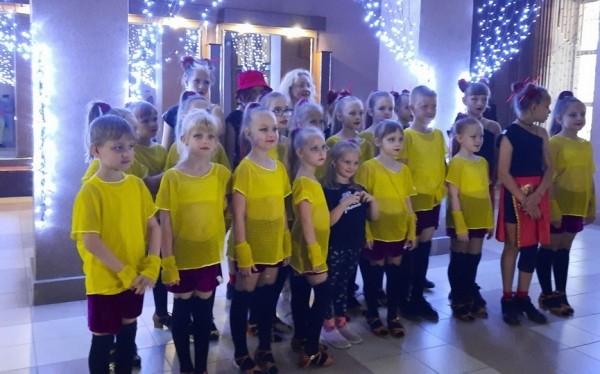 Барановичская «Грация» успешно станцевала на «Радуге над Витебском» Барановичская «Грация» успешно станцевала на «Радуге над Витебском»