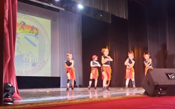 Барановичская «Грация» успешно станцевала на «Радуге над Витебском» Барановичская «Грация» успешно станцевала на «Радуге над Витебском»