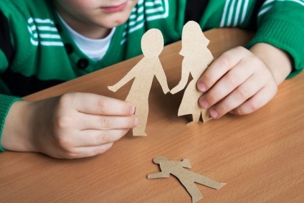 Семейную пару лишили родительских прав в отношении 6-летней дочери