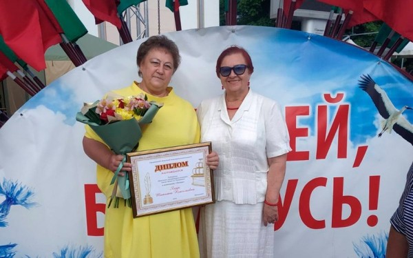 Баранавіцкую паэтэсу Таццяну Яцук уганаравалі Дзяржаўнай прэміяй імя Цёткі Баранавіцкую паэтэсу Таццяну Яцук уганаравалі Дзяржаўнай прэміяй імя Цёткі