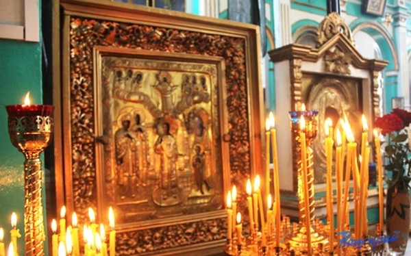 В храмах и монастырях БПЦ помолятся о мире и прозвучит праздничный колокольный звон