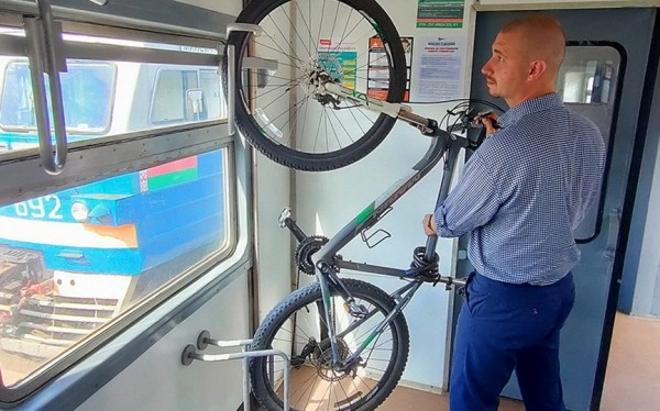 БЖД оборудует места для велосипедов во всех поездах региональных линий экономкласса