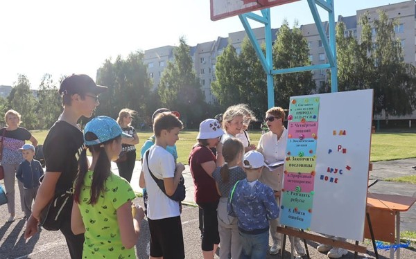 Что это за «движуха» была в Барановичах на Северном? Что это за «движуха» была в Барановичах на Северном?