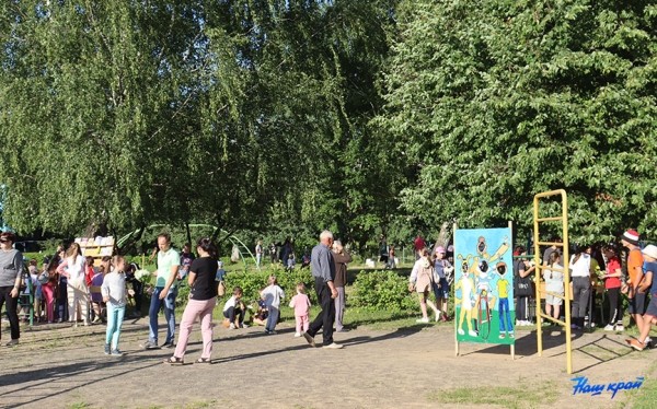 Что это за «движуха» была в Барановичах на Северном? Что это за «движуха» была в Барановичах на Северном?