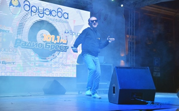 День Независимости в городе: Барановичи спели гимн вместе со всей страной! День Независимости в городе: Барановичи спели гимн вместе со всей страной!