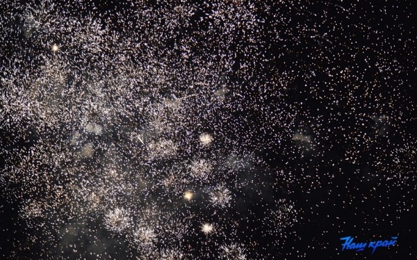 День Независимости в городе: Барановичи спели гимн вместе со всей страной! День Независимости в городе: Барановичи спели гимн вместе со всей страной!