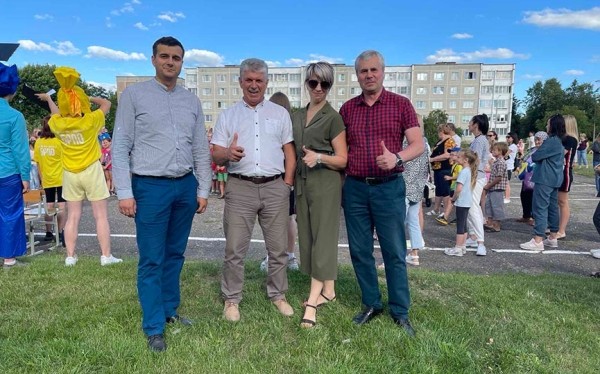 «Дворовые игры» завоевывают все больше почитателей и участников «Дворовые игры» завоевывают все больше почитателей и участников