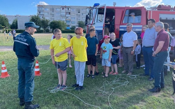 «Дворовые игры» завоевывают все больше почитателей и участников «Дворовые игры» завоевывают все больше почитателей и участников