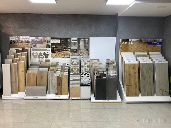 Прогулялись по «Квадратному метру» и удивились изобилию. Современная керамическая плитка по низким ценам в дискаунтере на Кирова, 48 в Бресте