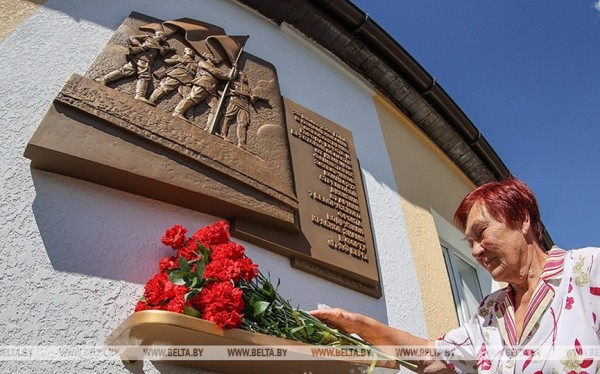 Место водружения знамени над освобожденным в июле 1944-го городом увековечили в Бресте