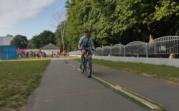 Проект «Дворовые игры» сделал остановку в гимназии № 4