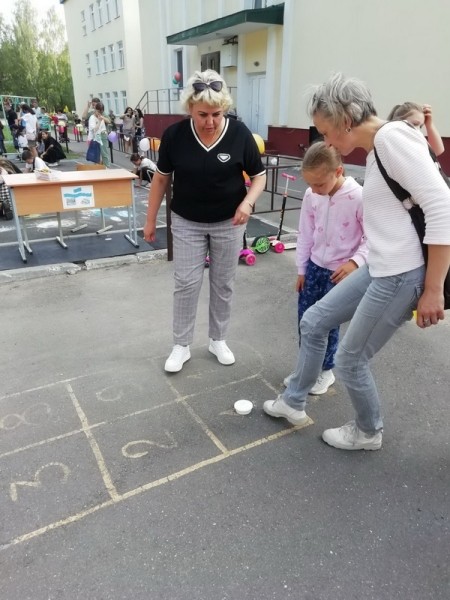 Проект «Дворовые игры» сделал остановку в гимназии № 4