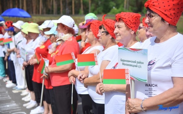 В Барановичском районе состоялся юбилейный спортивный праздник «Шаг к долголетию» В Барановичском районе состоялся юбилейный спортивный праздник «Шаг к долголетию»